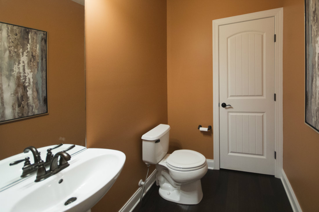 orange-paint-walls-bathroom-hudson-oh