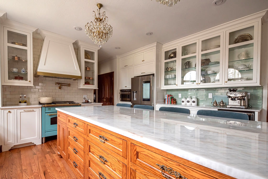 More cabinetry drawers than cabinets in Kitchen design. Lindsey Putzier Design Studio Hudson, OH