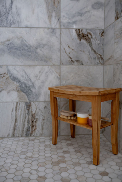 Design mistakes homeowners make - Grout Color  - Lindsey Putzier Interior Design Hudson Ohio 