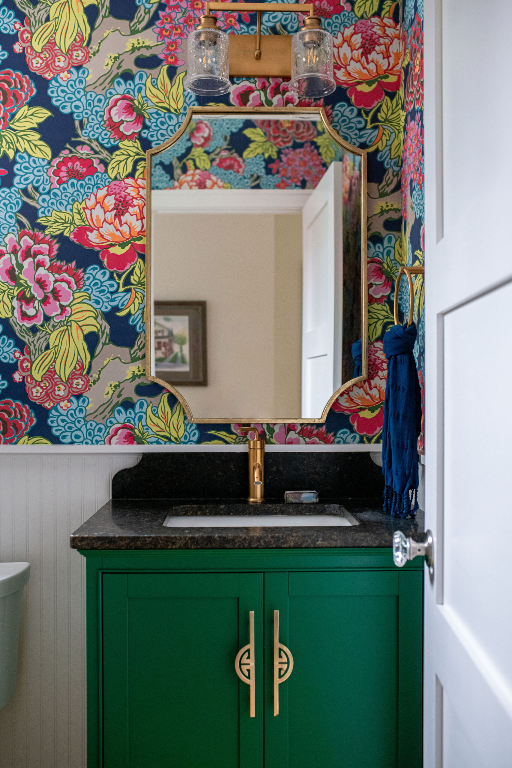 Small Space, Big Impact: Designing a Statement-Worthy Powder Room